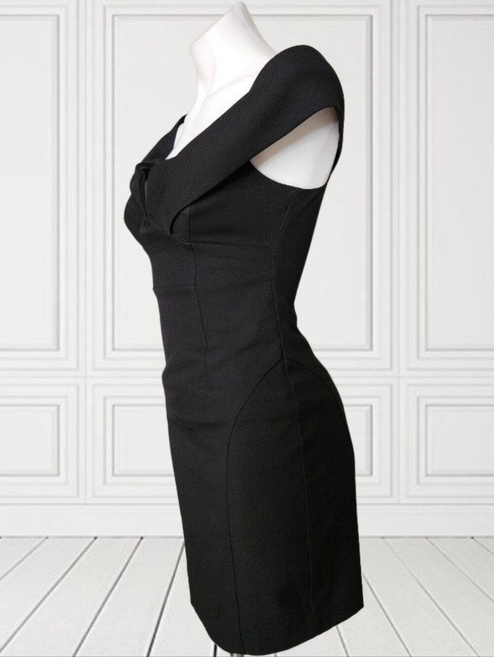 bebe Bodycon Dress - Picture 2 of 6